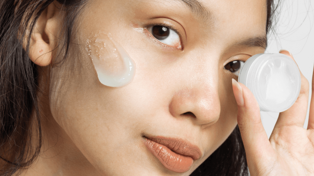 The Ultimate Guide to Slugging: Unlocking the Secrets of Beauty Skincare